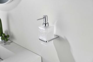 Настенный дозатор для жидкого мыло Grocenberg AC0064 (Хром)